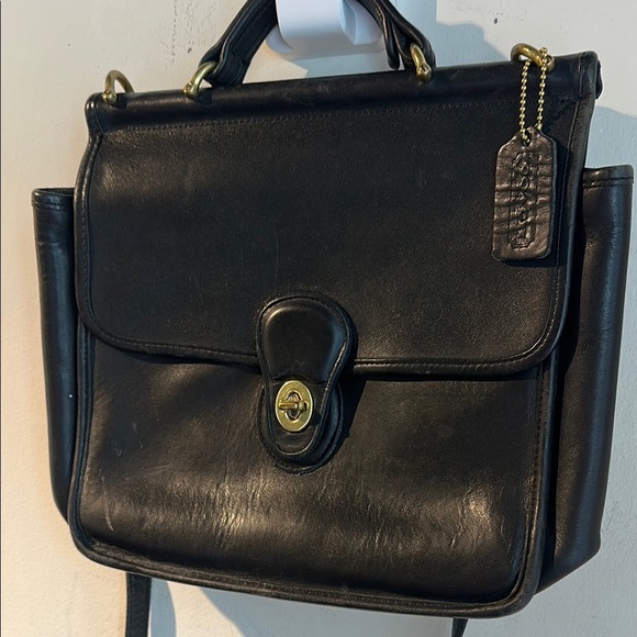 Vintage Coach Station Bag Black Leather Crossbody Bag - Picture 2 of 10